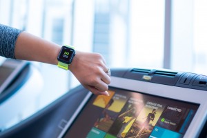 إطلاق تقنية آبل GymKit الخاصة بالأجهزة الرياضية في الإمارات إطلاق تقنية آبل GymKit الخاصة بالأجهزة الرياضية في الإمارات