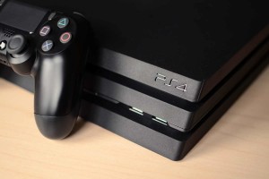 سوني تقاضي أمريكي لكسره حماية أجهزة PS4 وبيعها